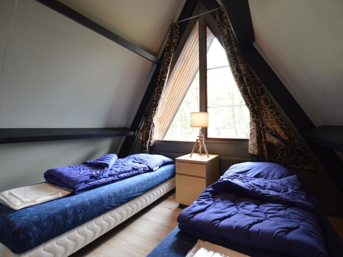 Holiday Home With Large Terrace Stramproy Экстерьер фото
