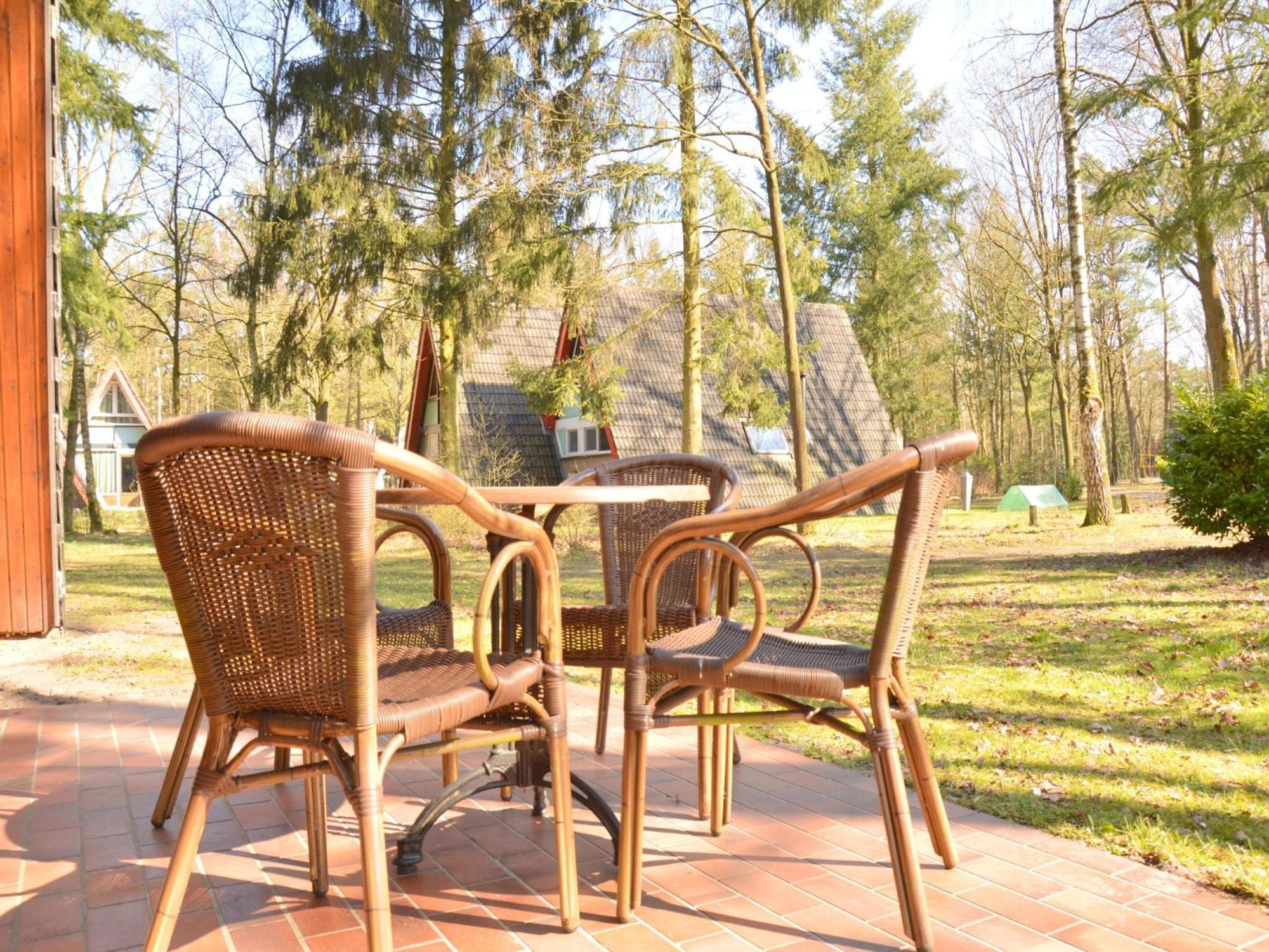 Holiday Home With Large Terrace Stramproy Экстерьер фото